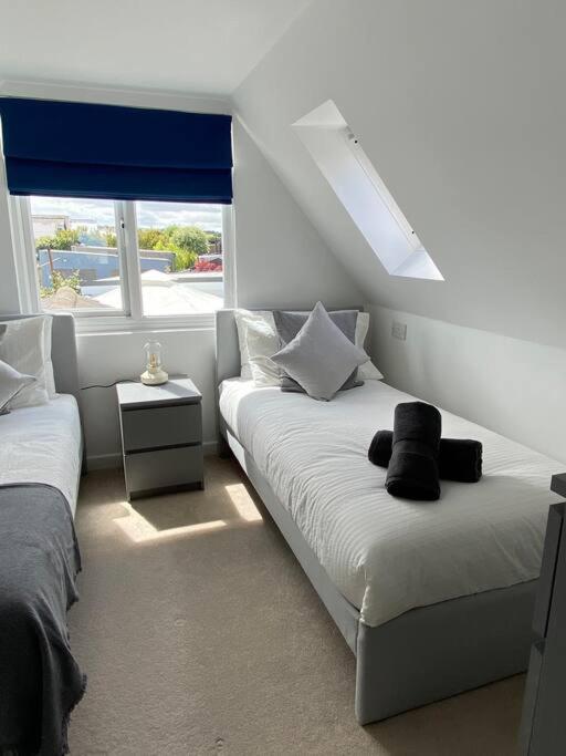 Flat Lode Nook Modern 2 Bed Home With Hot Tub Pool Экстерьер фото