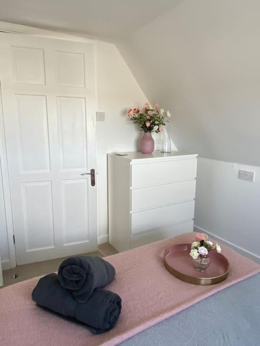 Flat Lode Nook Modern 2 Bed Home With Hot Tub Pool Экстерьер фото